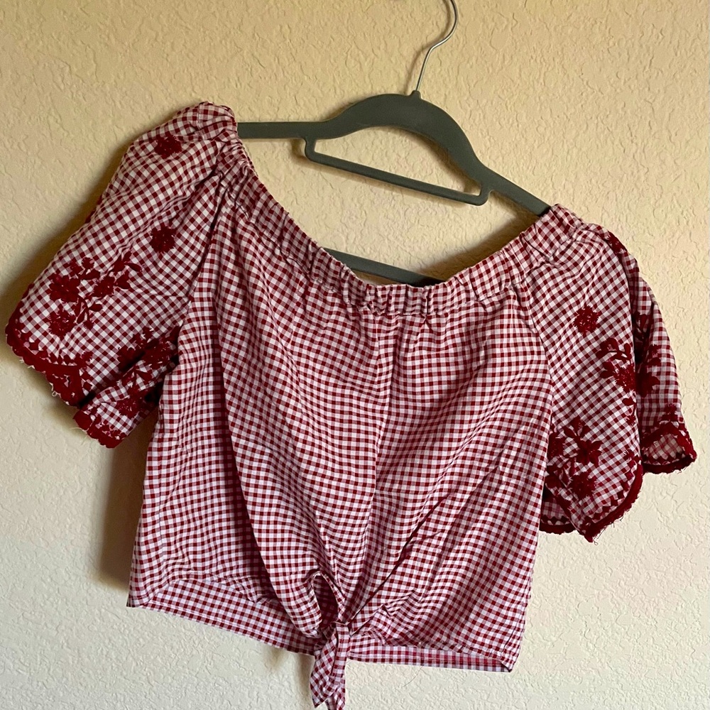 Forever 21 off the shoulder, tie waist beautiful embroidered top